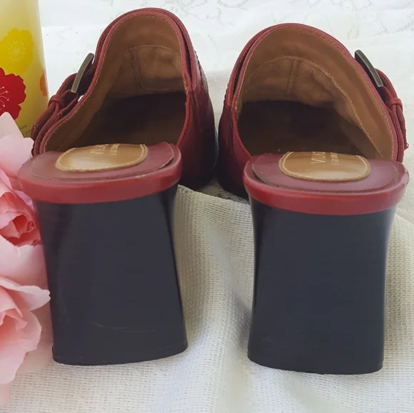Villacer Liz Clairborne Kammy  Leather Mules size 7M - Picture 4 of 9